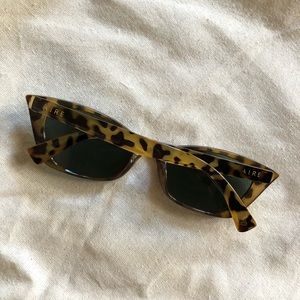 Aire Cat Eye Sunglasses in Milky Tort